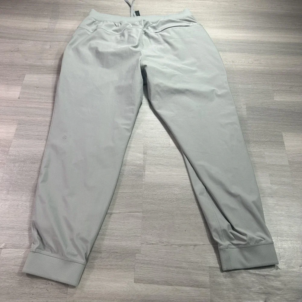 Lululemon Pants Mens XL Gray Woven Jogger Elastic Waist RYP Athletic LM5AMZS